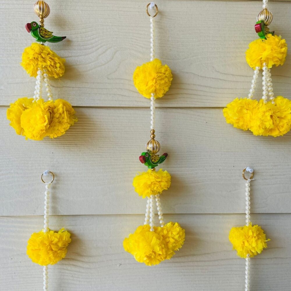 Artificial Marigold Parrot Hanging – Set of 5 - Image 2